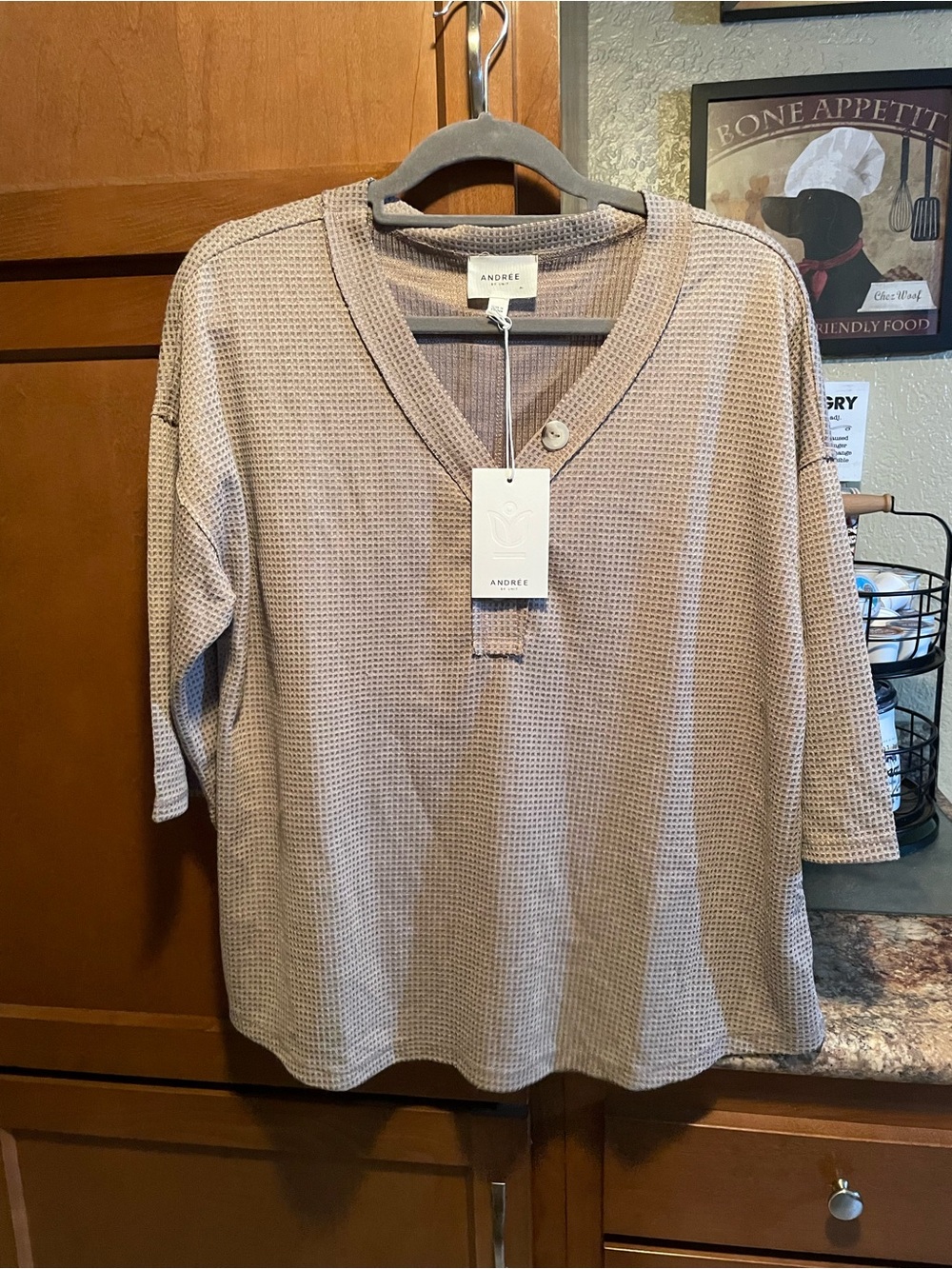 ANDREE BY UNIT Men’s Taupe Waffle V-Neck Short Sleeve Shirt